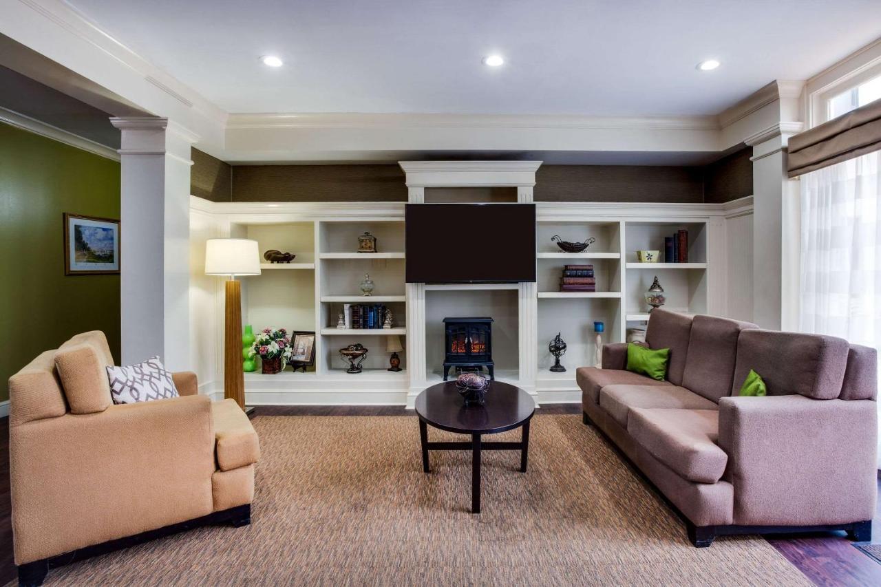 Mainstay Suites At Pga Village Port St. Lucie Экстерьер фото