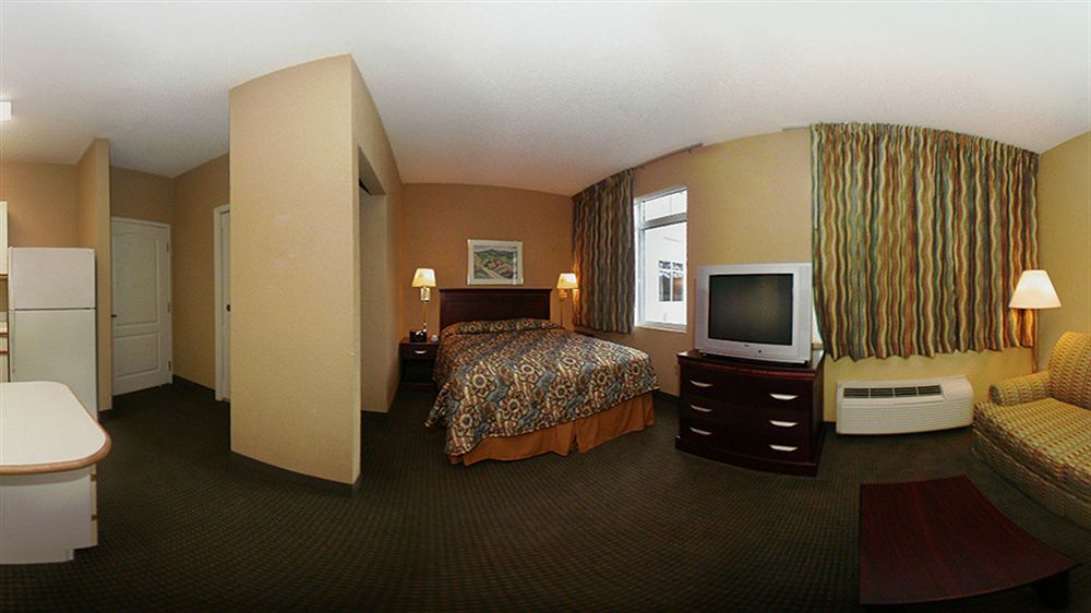 Mainstay Suites At Pga Village Port St. Lucie Экстерьер фото